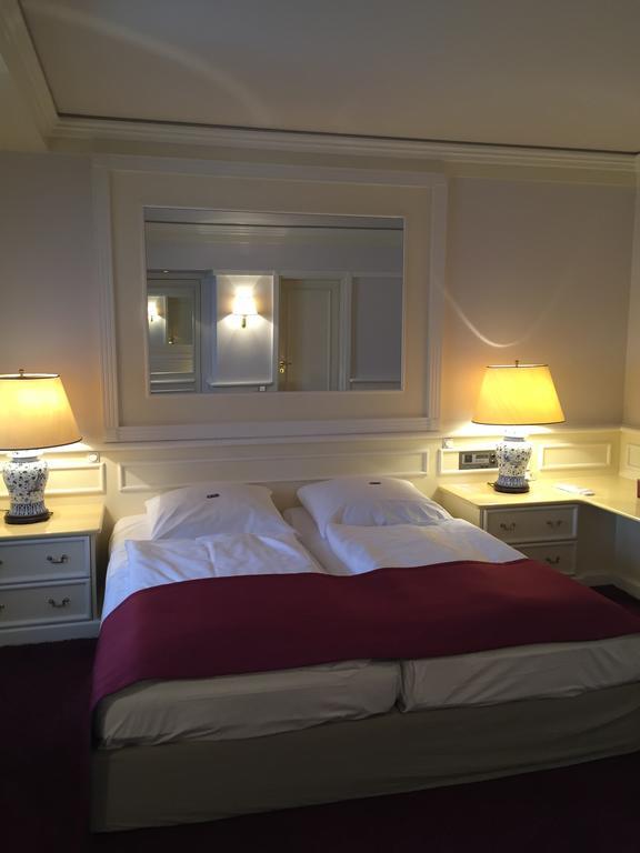 Lippischer Hof Hotel 3*